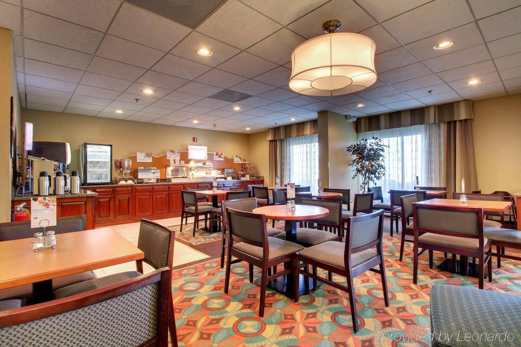 Comfort Inn & Suites Dahlonega University Area Dış mekan fotoğraf
